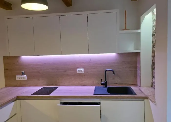 Moki's Place Apartment